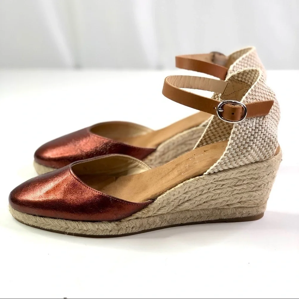 Maypol Anthropologie wedge espadrilles metallic red leather toe woven heel 39